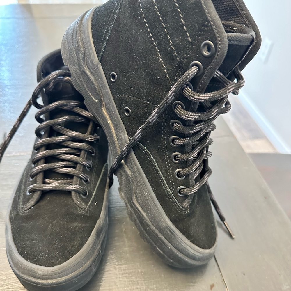 Vans women size 7